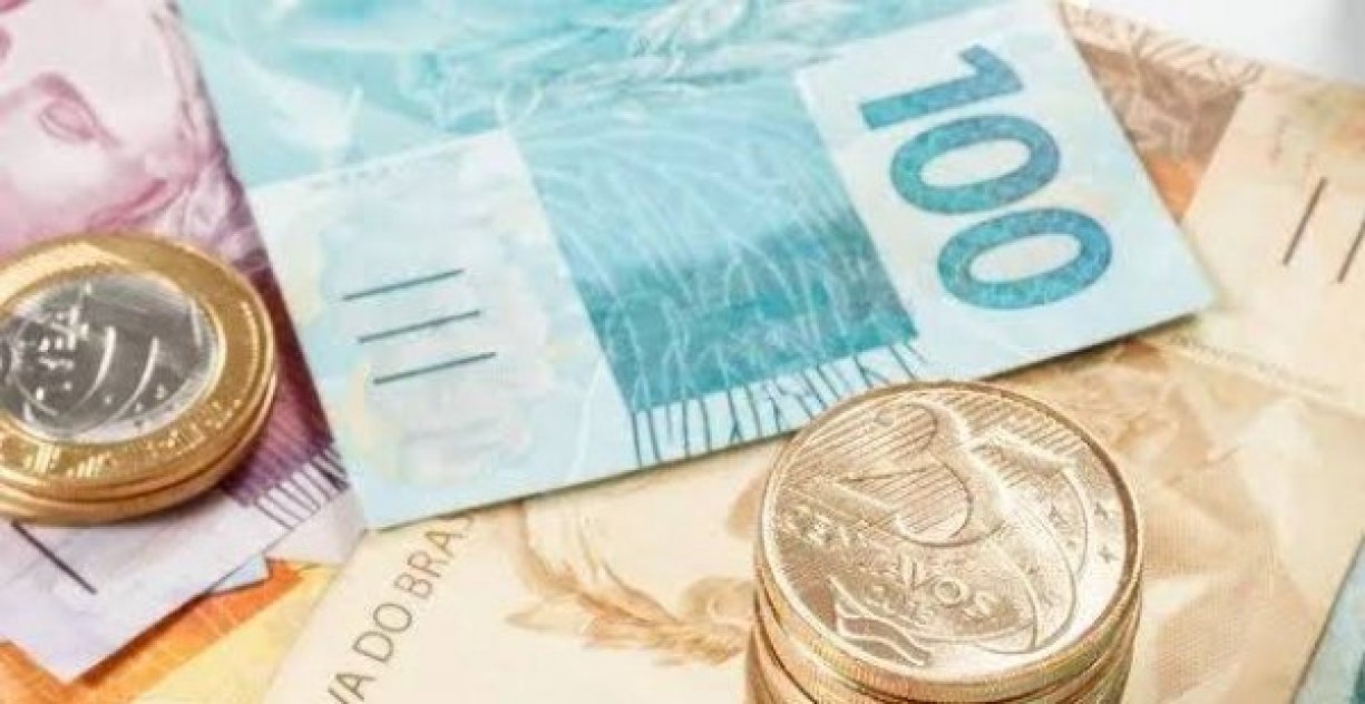 Segunda parcela do 13º começa a ser depositada na segunda-feira (25)